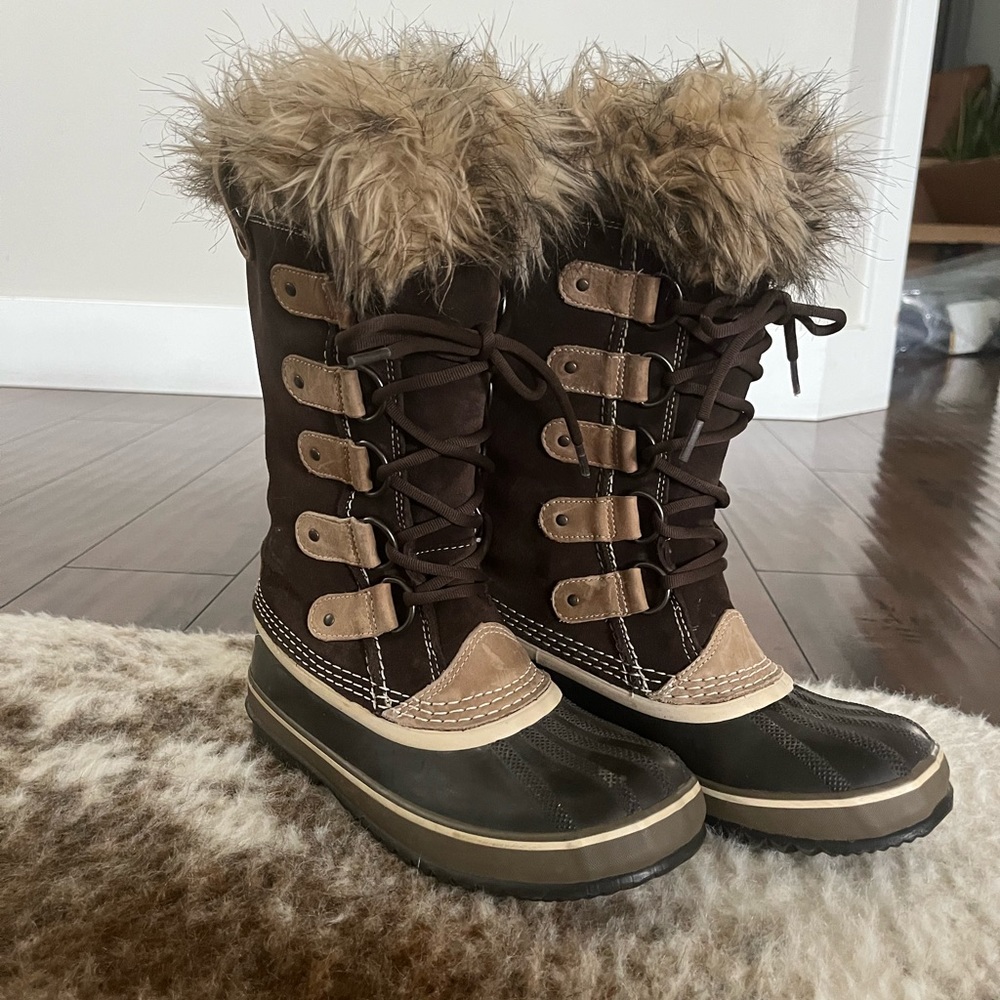 Sorel Joan of Arctic Boots. Women’s size 7